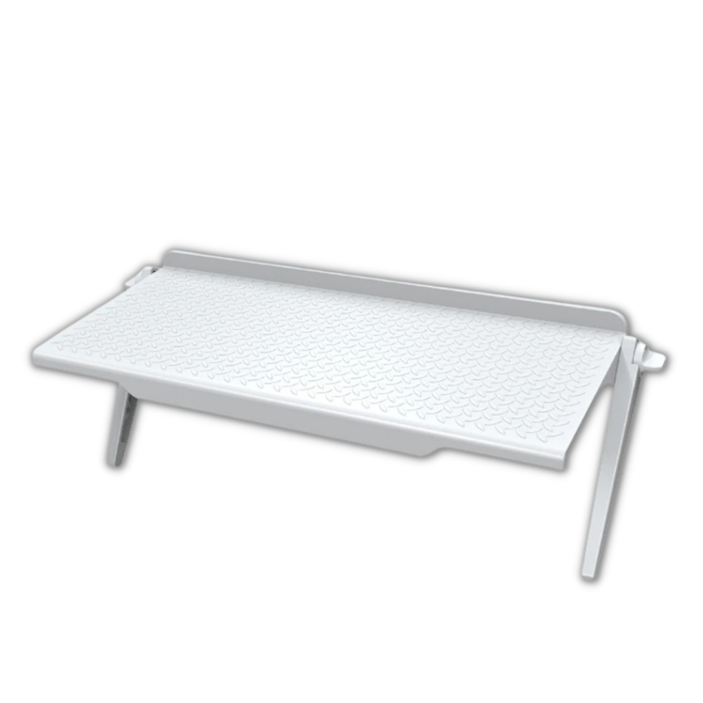 Multifunctional display shelf desk