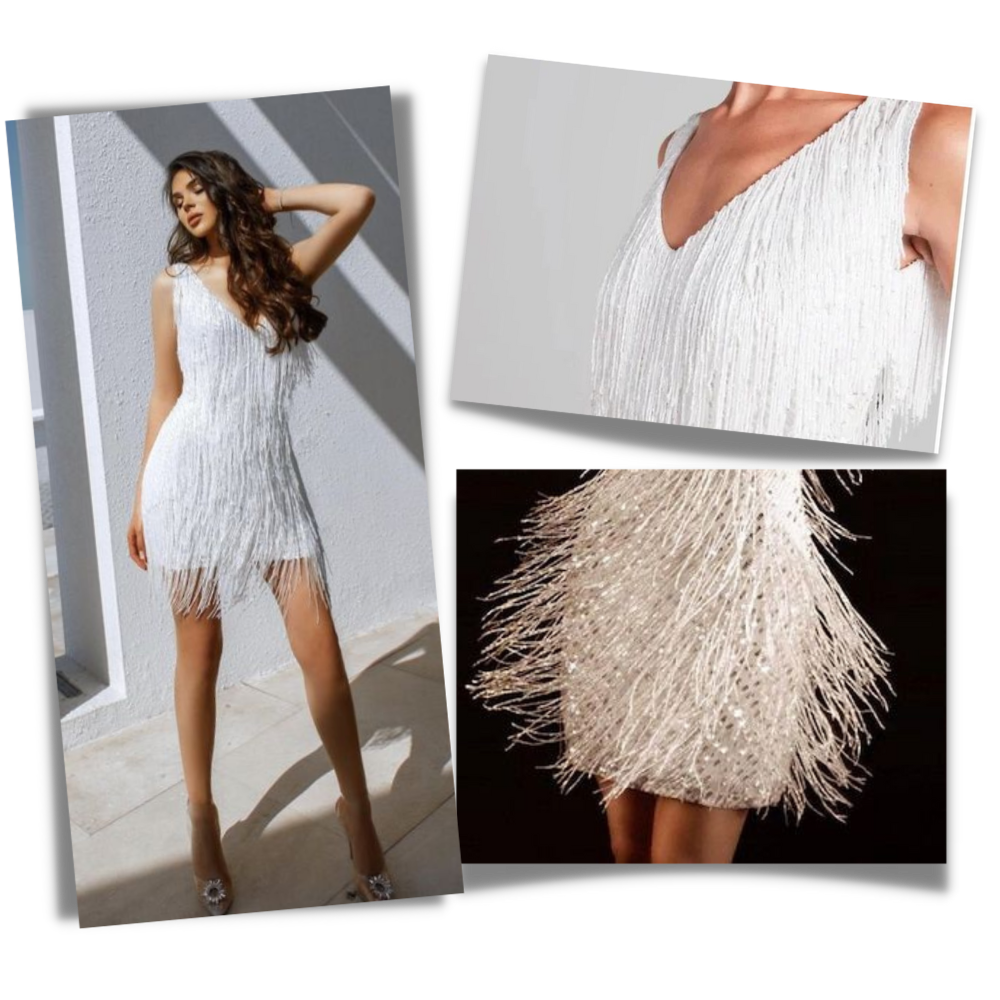 Slip-kjole med paljetter og V-hals
- Ozerty