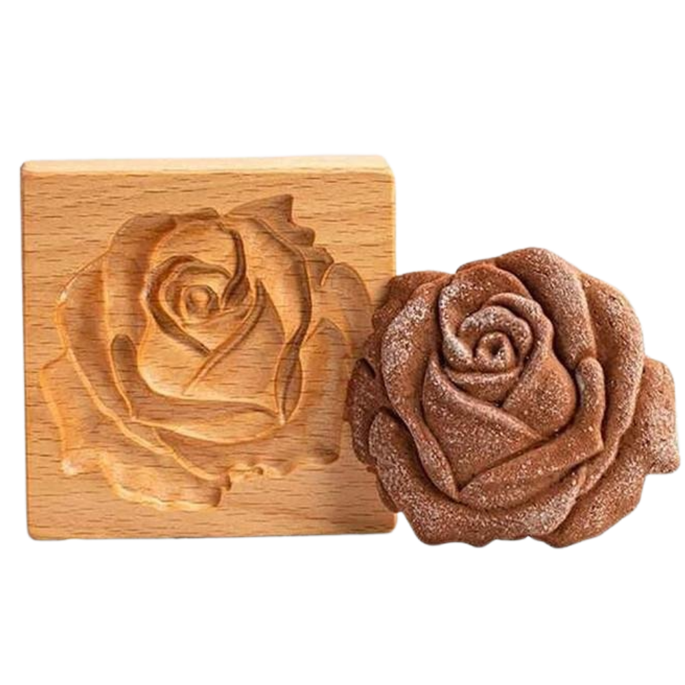 Wooden mold for cake cutting 